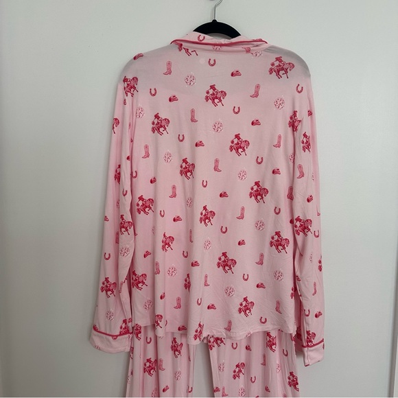 NWT Long-Sleeved Women's Pajama Set in Disco Cowgirl size L - Picture 11 of 17